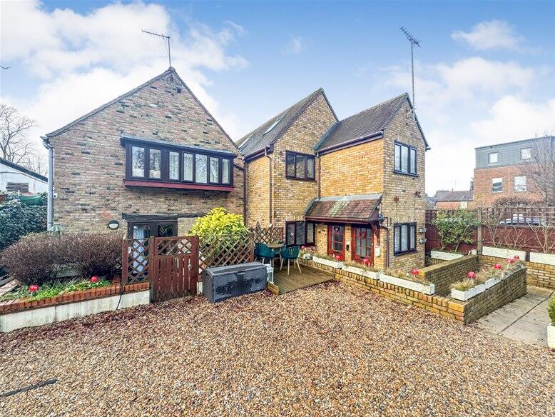 Main image of property: Sun Lane, Harpenden, AL5
