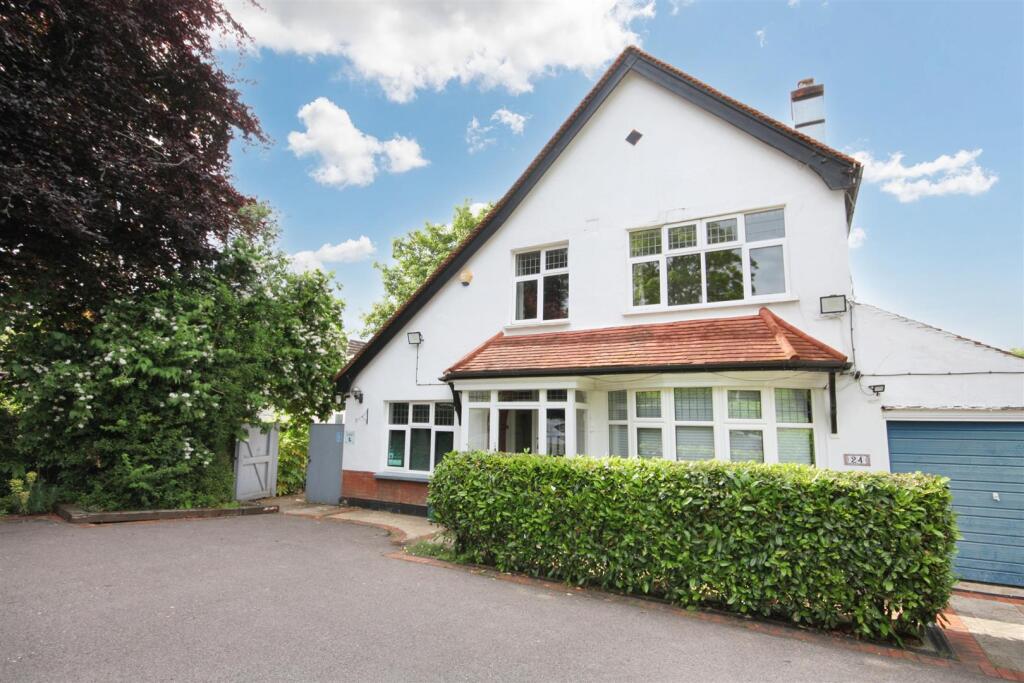 Main image of property: LOWER ROAD, FETCHAM, KT22