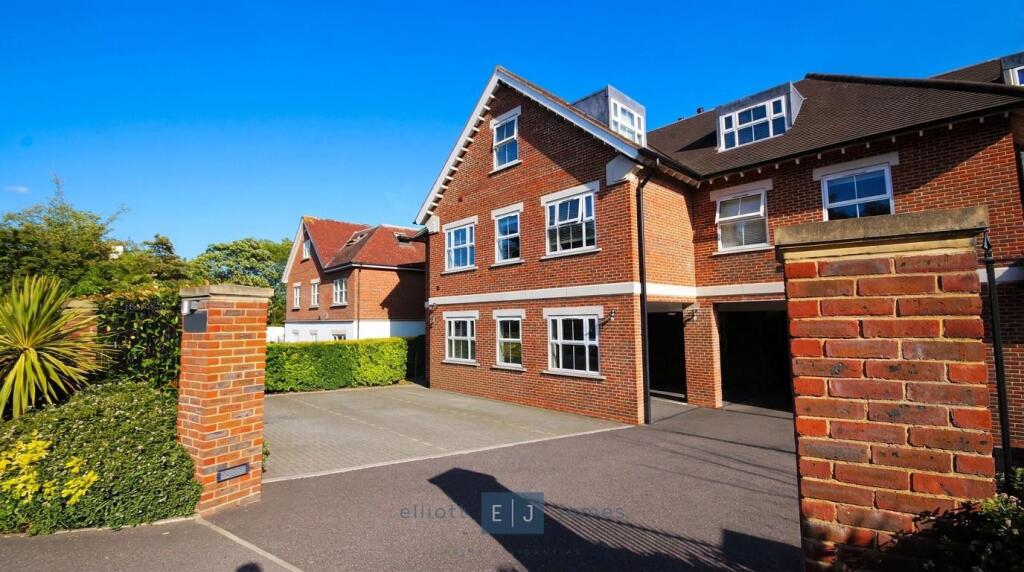 Main image of property: Manor Road, Chigwell