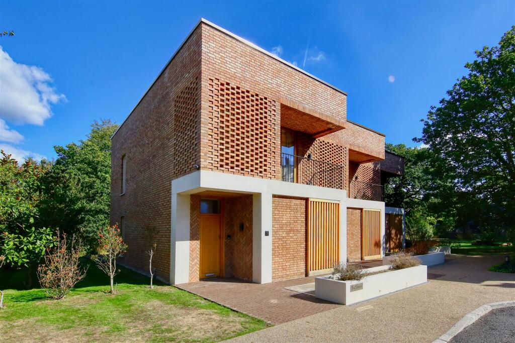 Main image of property: Sydenham Hill, London