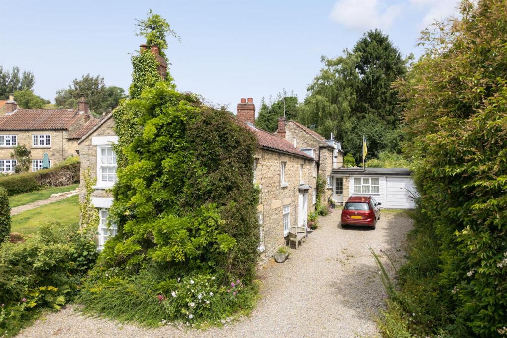 Main image of property: Brook House, Ampleforth