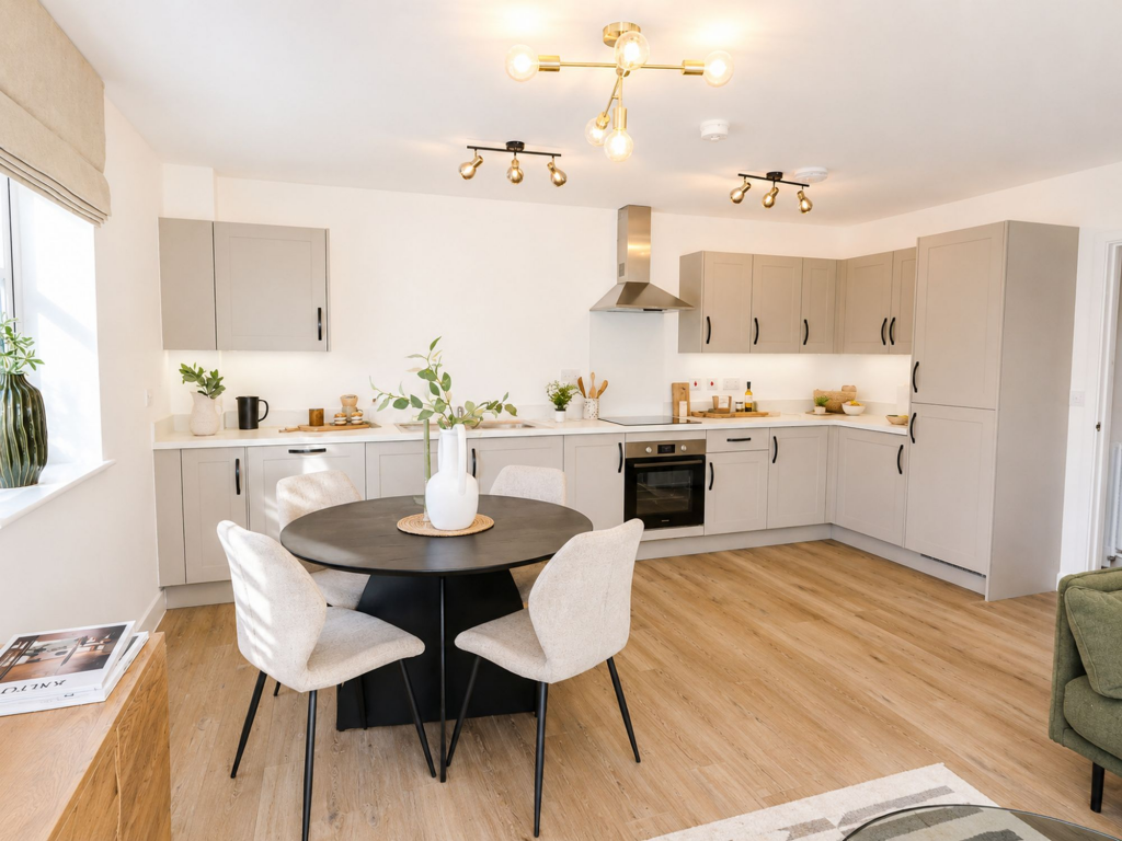Main image of property: Kingsmead Avenue, Chichester, PO19