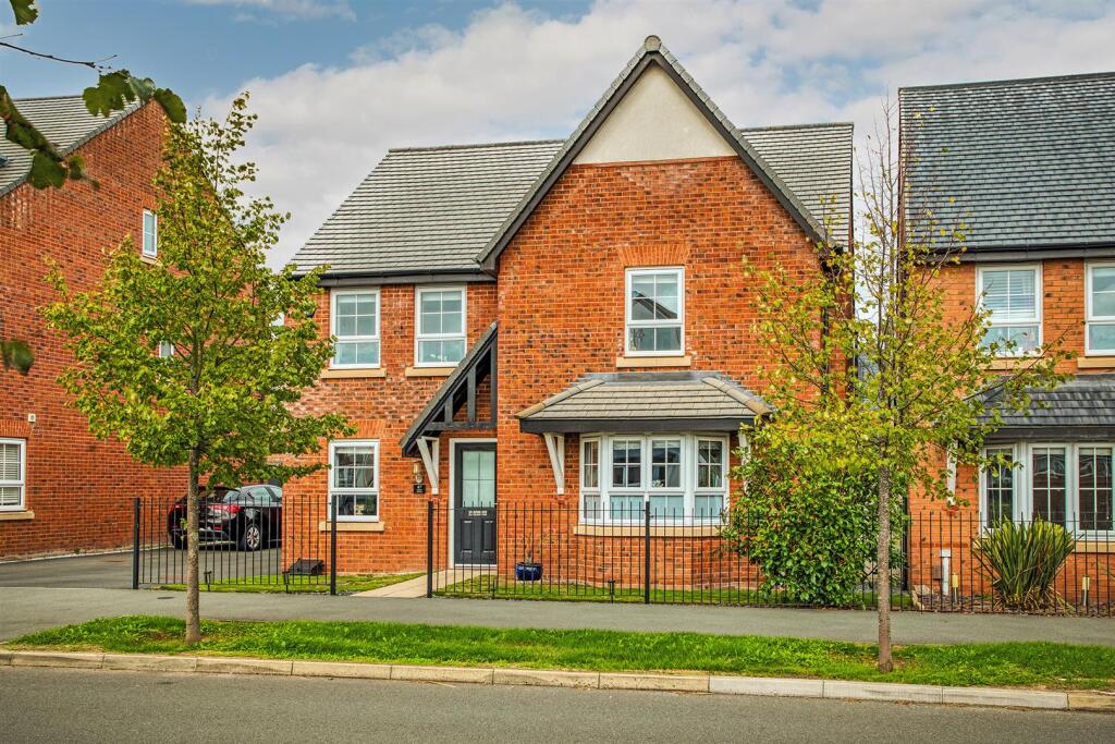 Main image of property: Tutbury Avenue, Littleover, Derby