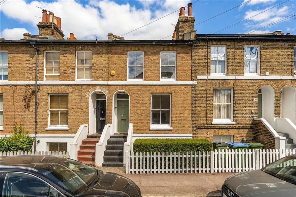 Main image of property: Lizban Street, Blackheath