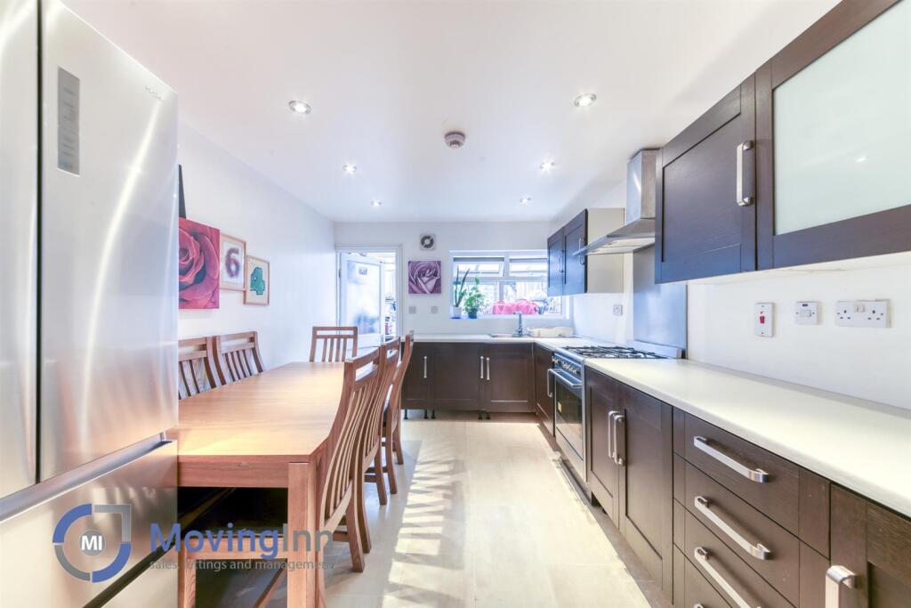 Main image of property: Green Lane, Thornton Heath, CR7