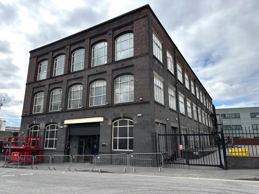 p2.jpg