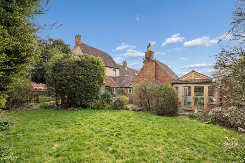 Main image of property: Vicarage Road, Bradwell Village, Milton Keynes