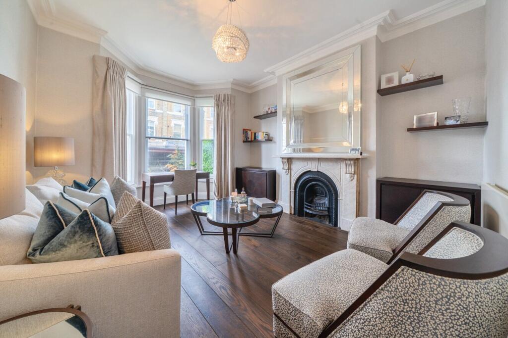 Main image of property: Lower Richmond Road, London, SW15