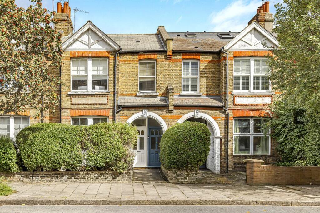Main image of property: Emlyn Road, Shepherds Bush