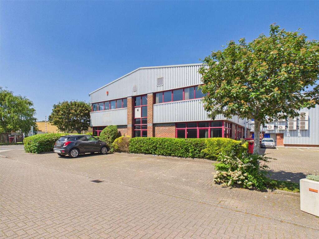 Main image of property: Oldmixon Crescent, Weston-super-Mare, North Somerset, BS24