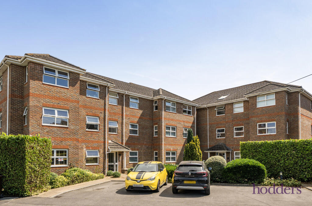 Main image of property: Chertsey, Surrey, KT16