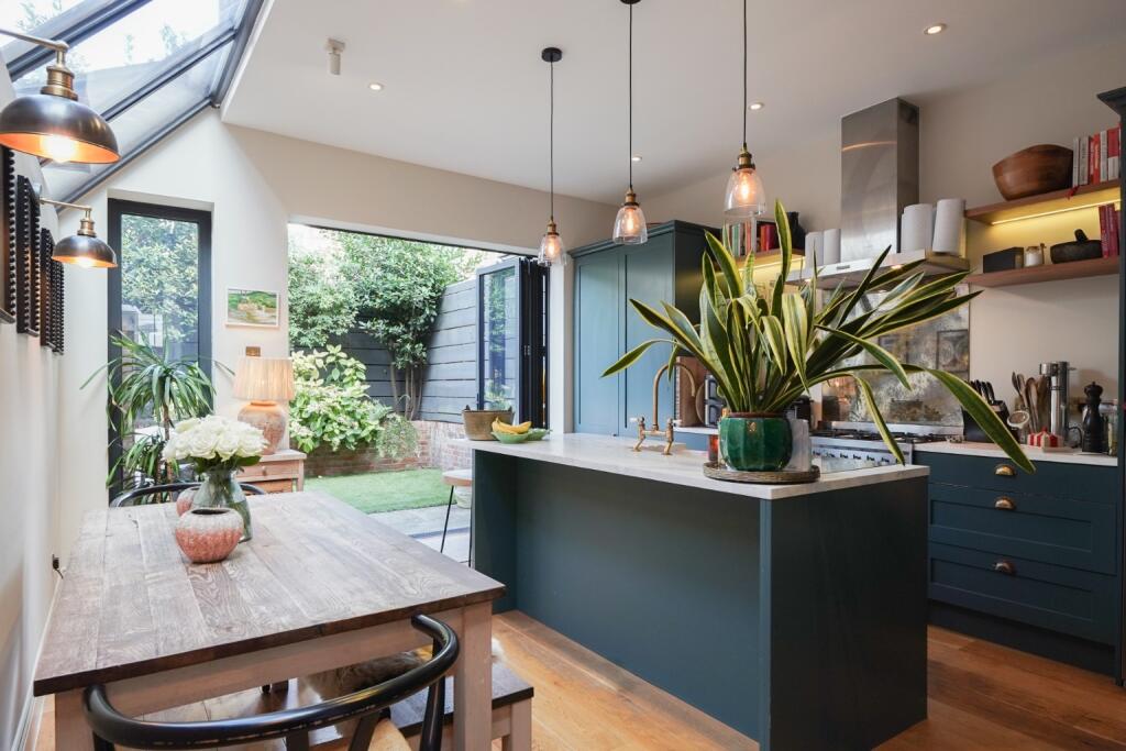 Main image of property: Sandringham Road, Willesden Green, London, NW2