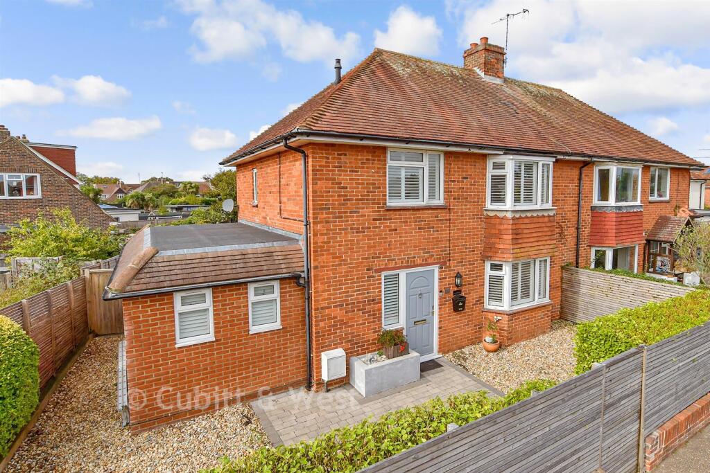 Main image of property: North Lane, Rustington, West Sussex