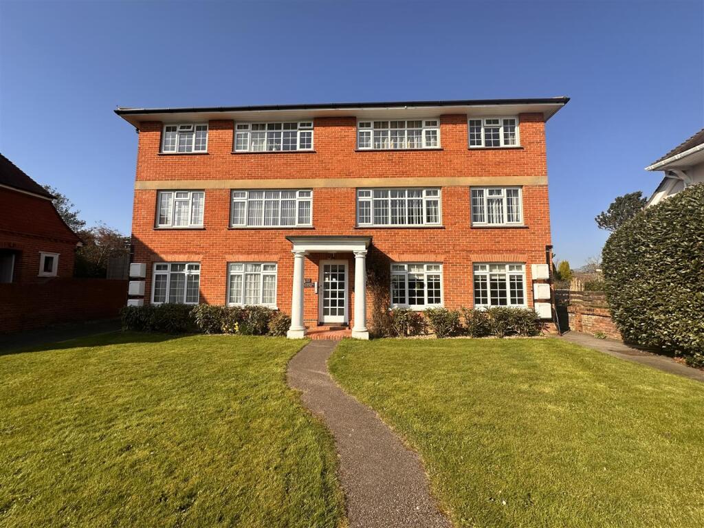 Main image of property: Sutherland Avenue, Bexhill-On-Sea