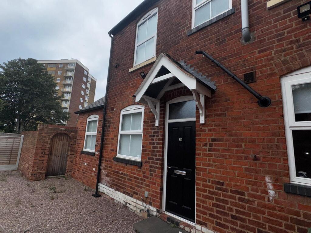Main image of property: 2b Connaught Road, The Cottage, Wolverhampton, West Midlands, WV1 4SJ