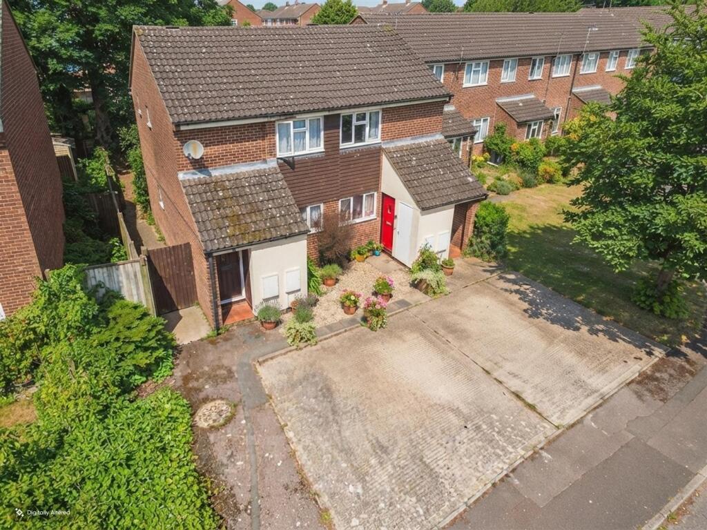 Main image of property: Lucey Close, Tilehurst, Reading