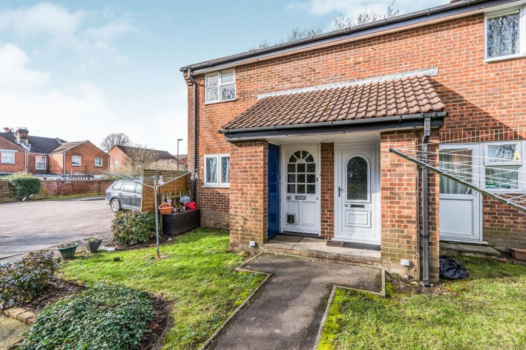 Main image of property: Yarmouth Gardens, Southampton, SO15