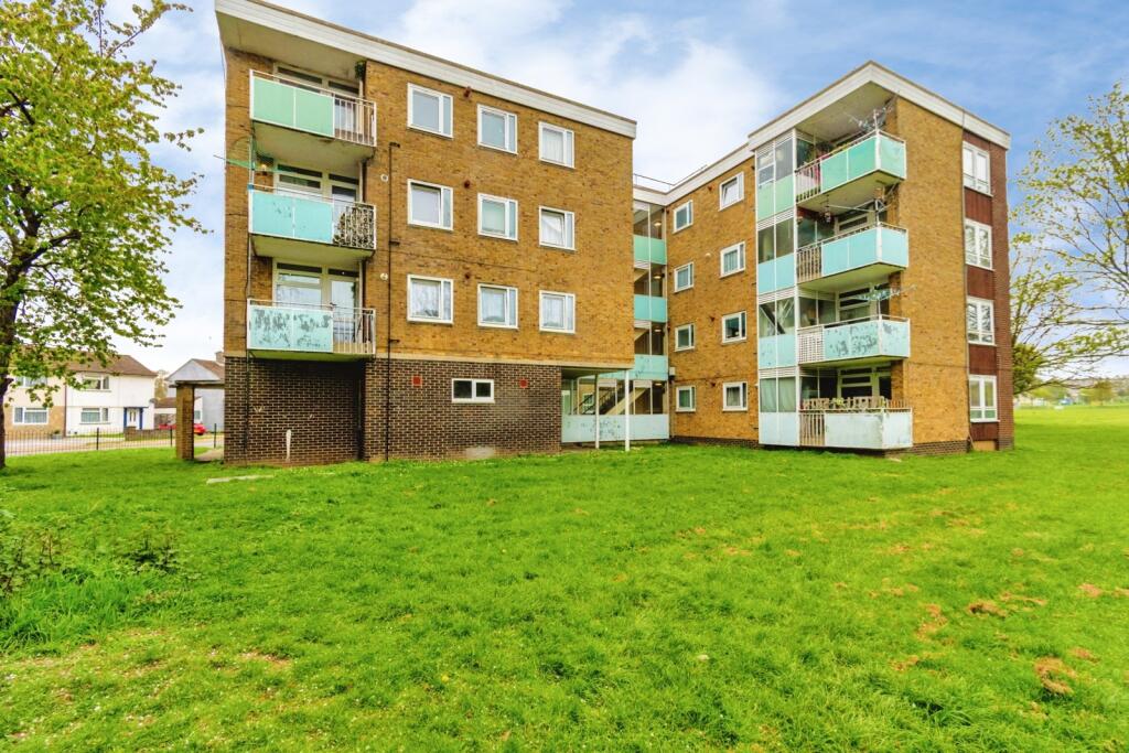 Main image of property: Kendal Avenue, Southampton, Hampshire, SO16