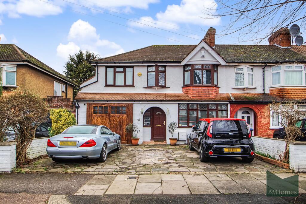 Main image of property: Lancing Gardens, London, N9