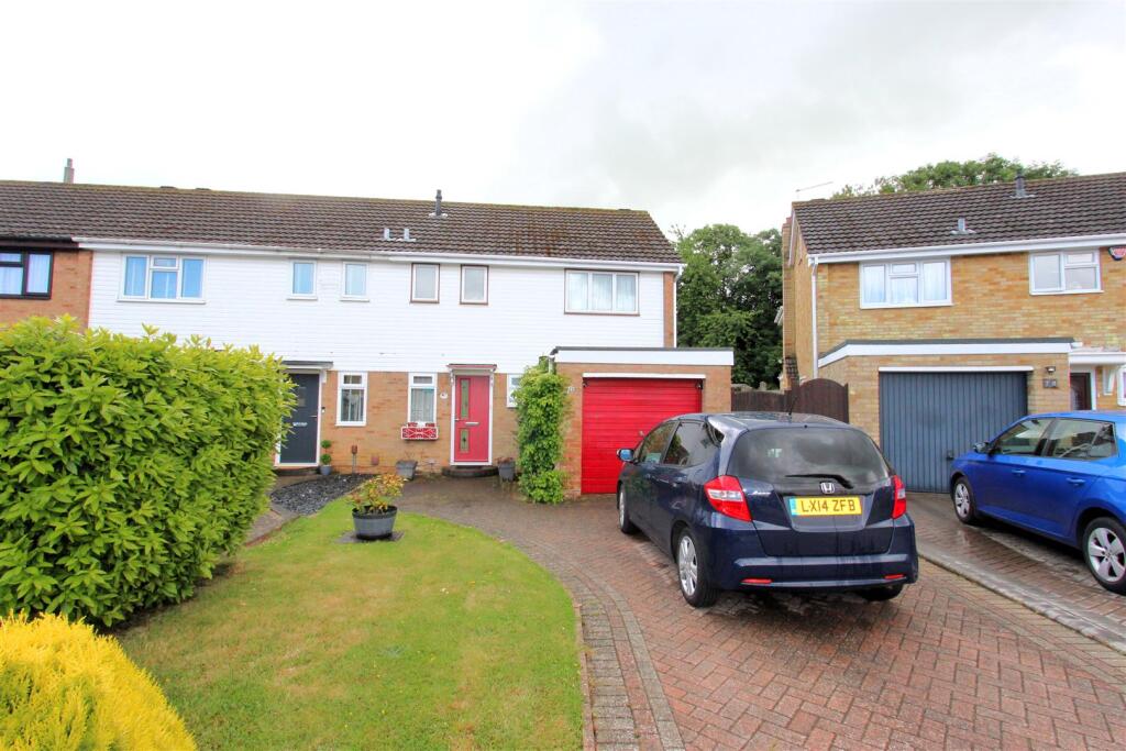 Main image of property: Chart Place, Gillingham