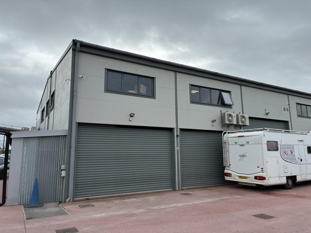 Main image of property: Mill Batch Farm, East Brent, Highbridge, Somerset, TA9 4JN
