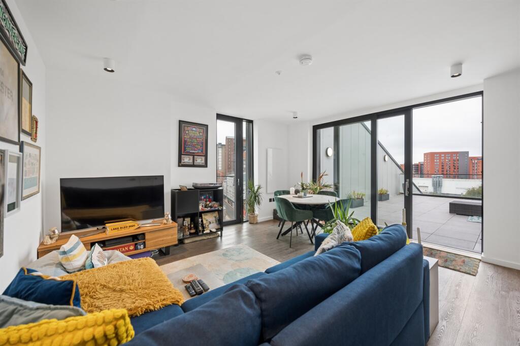 Main image of property: Uptown, M3