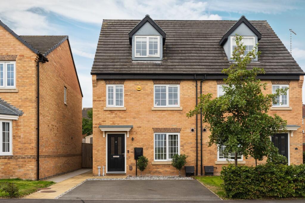 Main image of property: Hewer Court, Halfway, S20