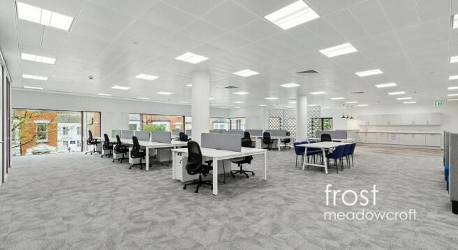 Kings House  Hammersmith Rd W6 office to let 26.jpg