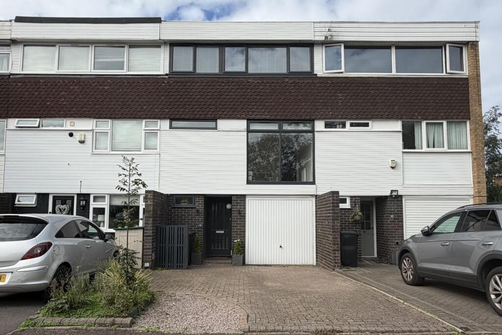 Main image of property: Ferndale Close, Hagley, Stourbridge