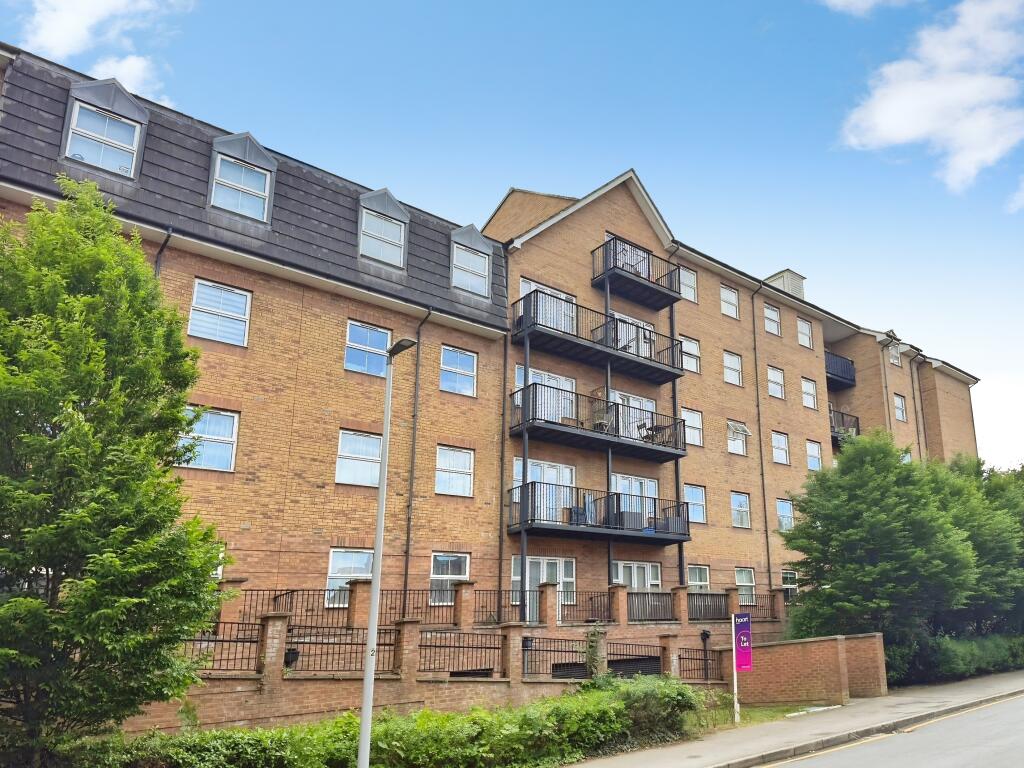 Main image of property: Holly Street, Farley Hill, Luton, LU1
