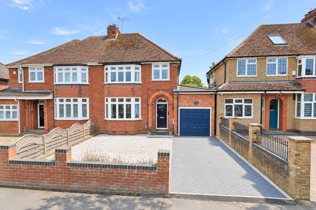 Main image of property: Tring Road, Aylesbury, Bucks. HP20 1JS.