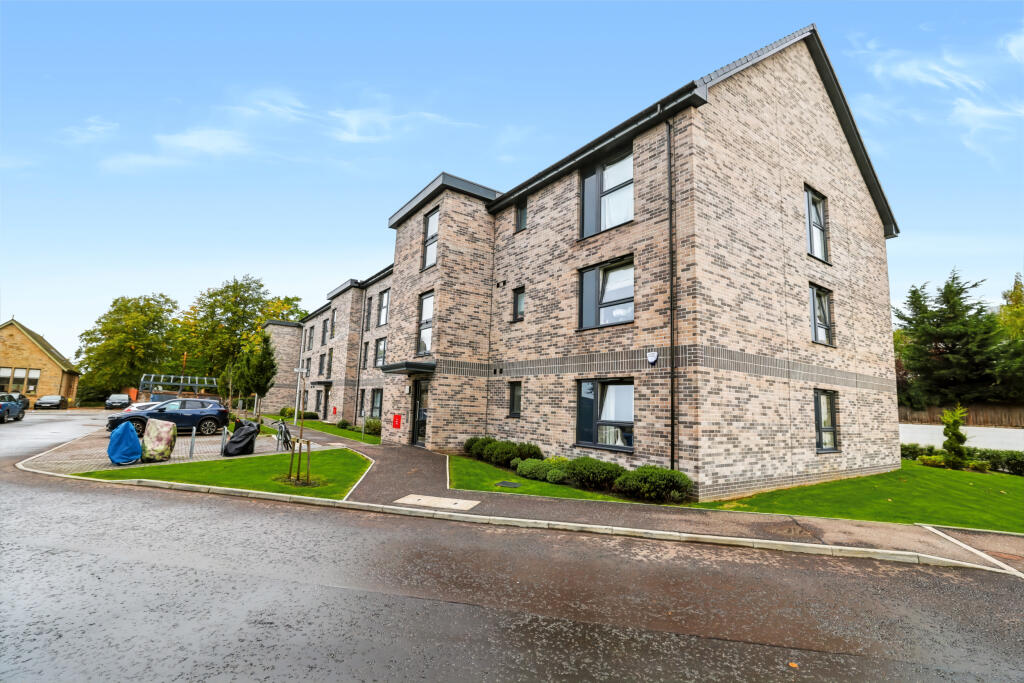 Main image of property: Flat 2/1, 2 Primrose Drive, Bishopbriggs, Glasgow, G64