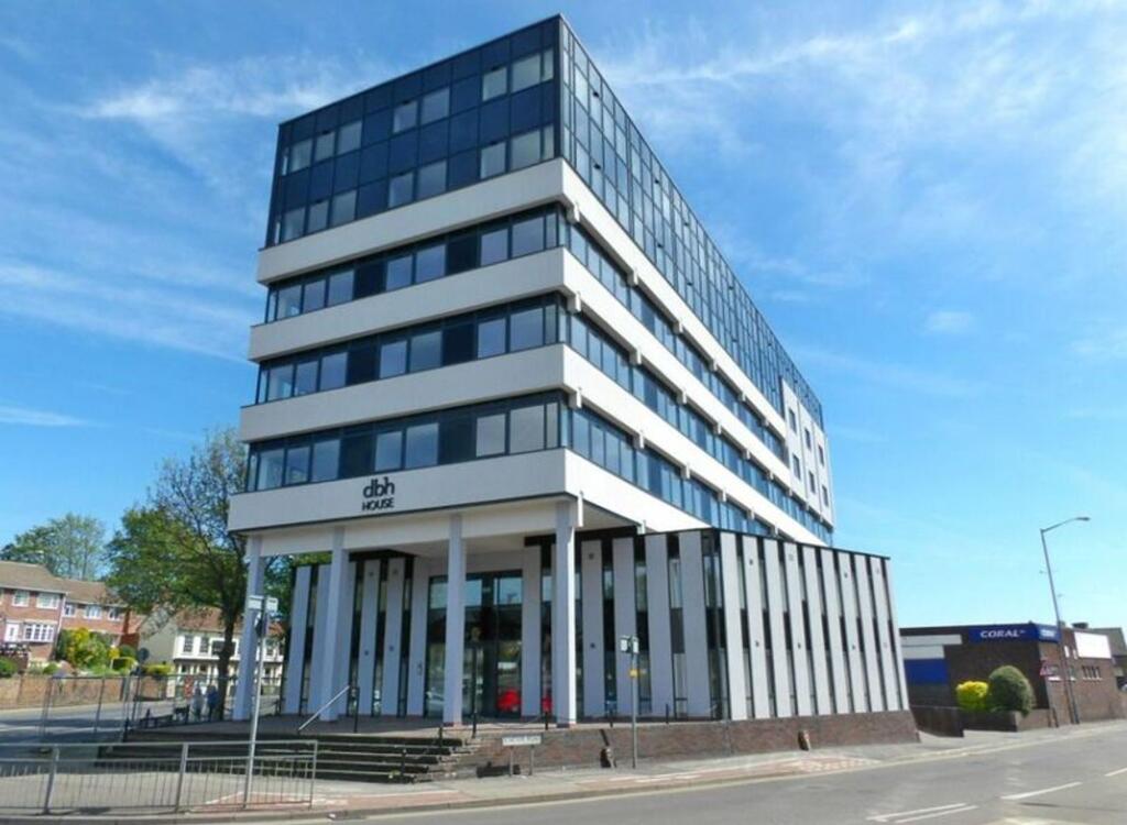 Main image of property: Carlton Square, Carlton, NG4
