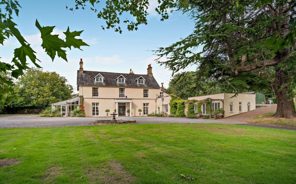 Main image of property: Dyffryn Crawnon, Llangynidr, Crickhowell, Powys, NP8