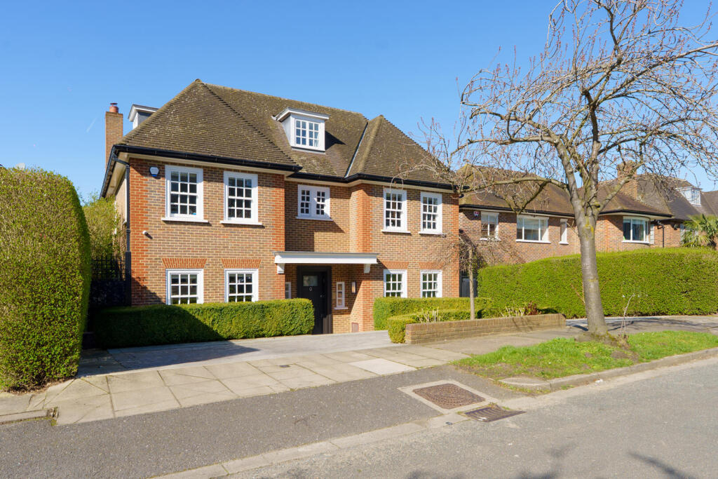 Main image of property: Church Mount, Hampstead Garden Suburb, London, N2