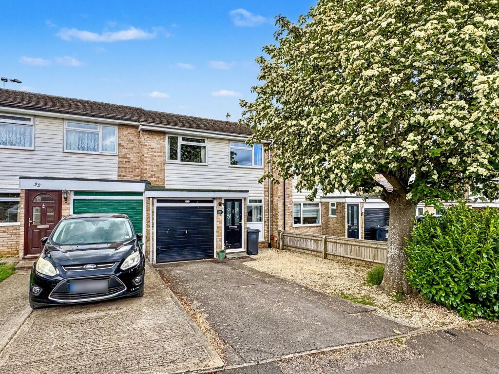 Main image of property: Marines Drive, Faringdon, SN7