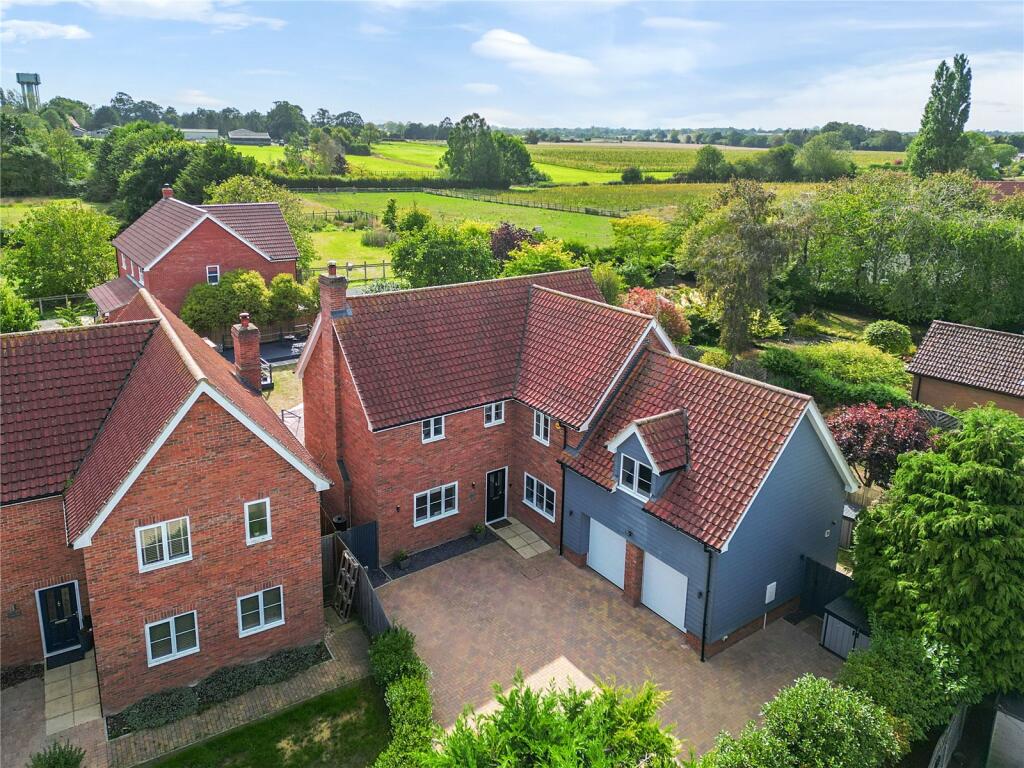 Main image of property: Russet Close, Finningham, Stowmarket, Suffolk, IP14