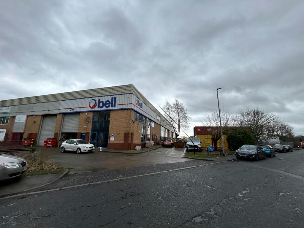 Nepshaw3.jpg