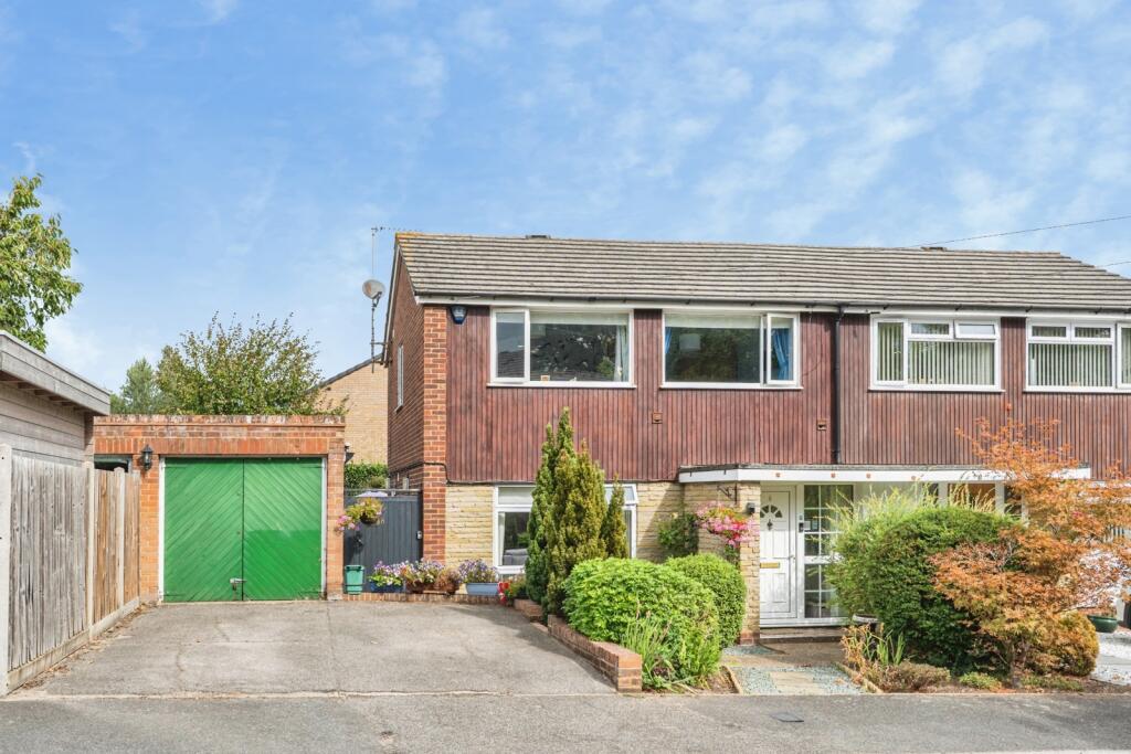 Main image of property: High Tree Close, ADDLESTONE, Surrey, KT15