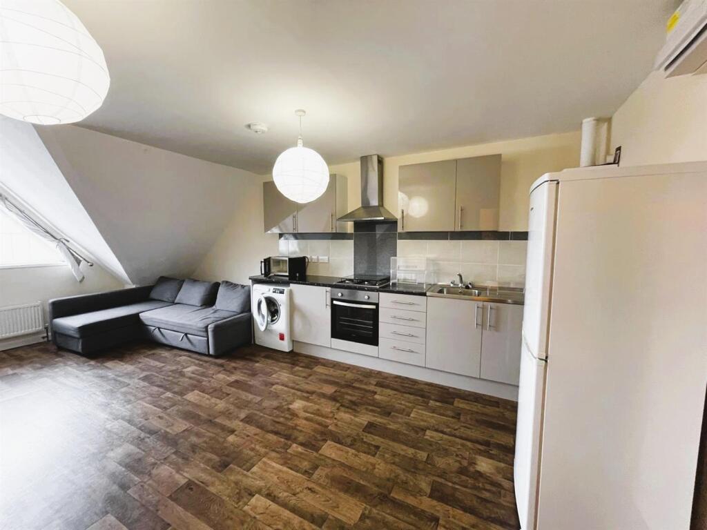 Main image of property: Beacon Apartments, Upper Sutton Lane, Heston