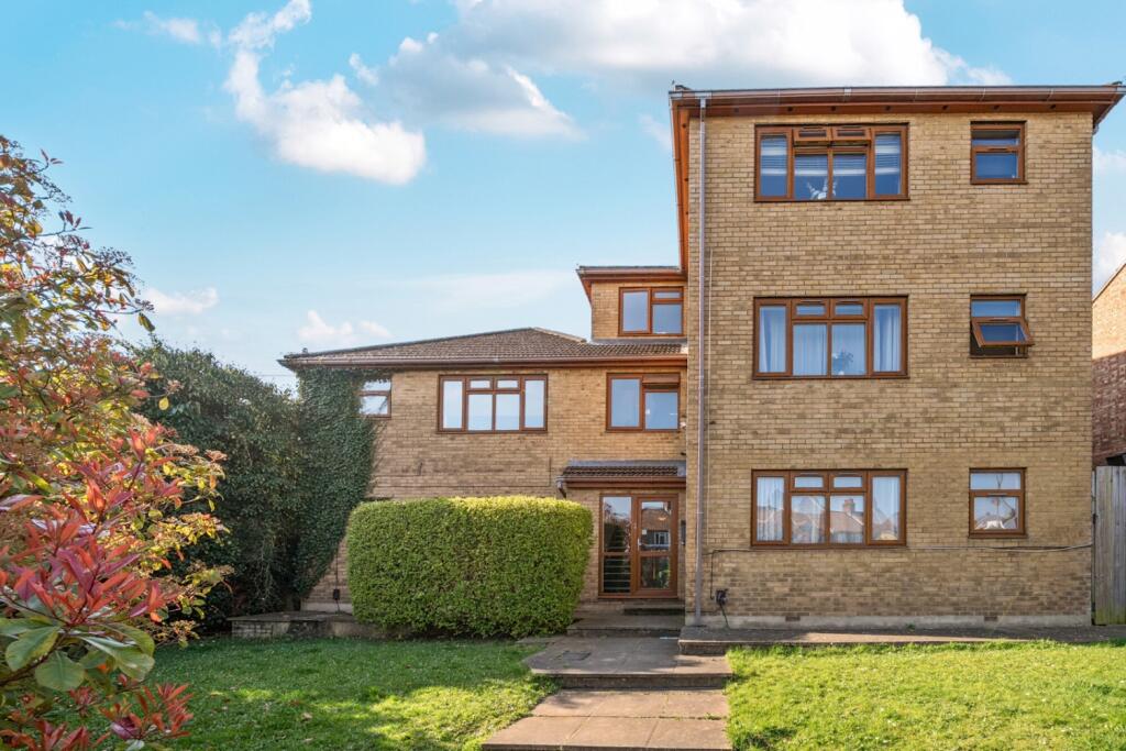 Main image of property: Mayplace Road East Bexleyheath DA7