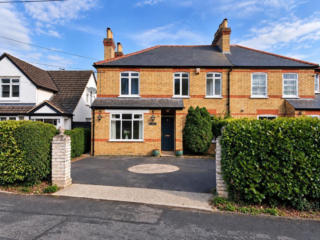 Main image of property: Harrow Road, Knockholt, Sevenoaks, TN14 7JU