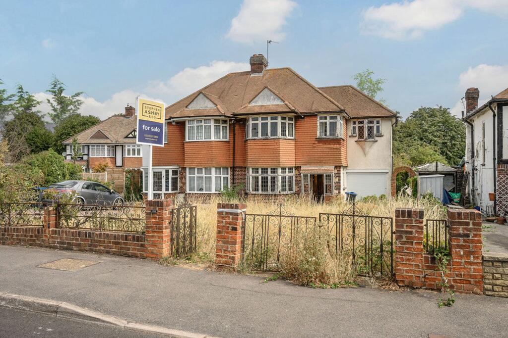 Main image of property: Beverley Way, London, SW20
