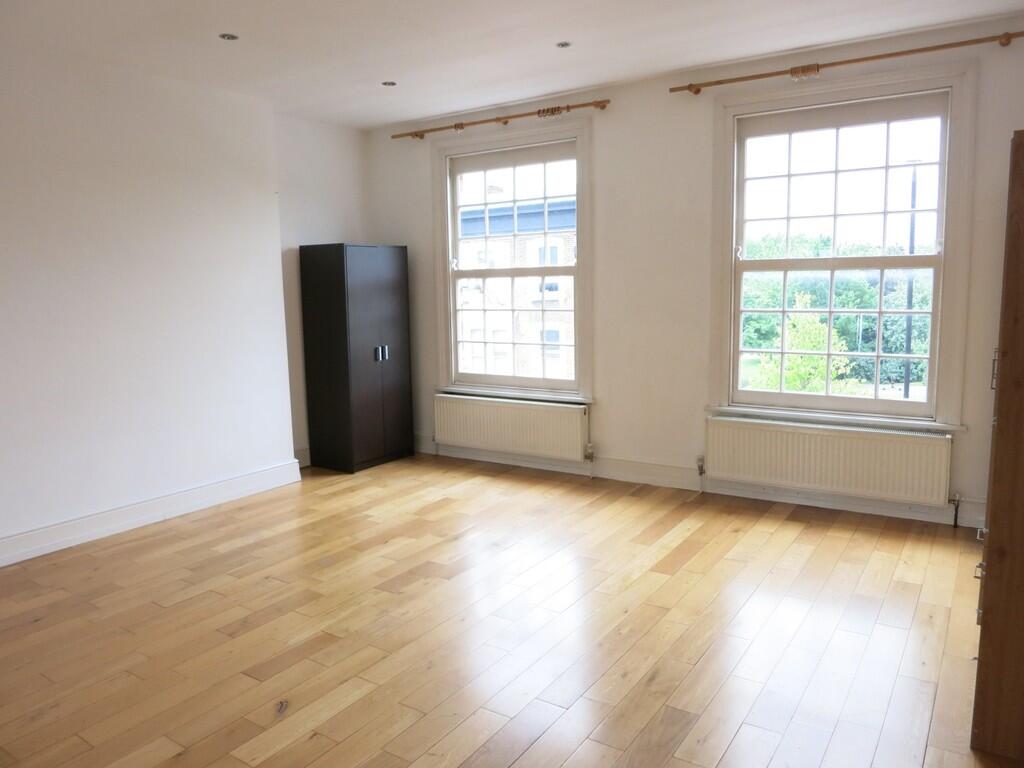 Main image of property: Holloway Road, N19