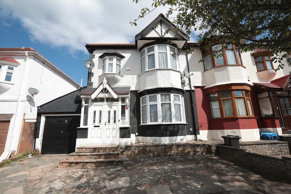 Main image of property: Campbell Avenue, Ilford, Essex, IG6