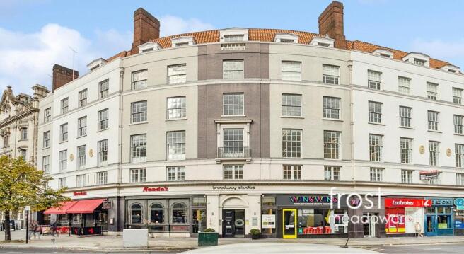 Broadway Studios Hammersmith  W6 Office to let ex1.jpg