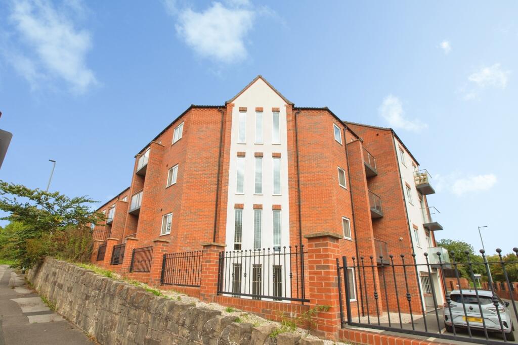 Main image of property: Woodland Park View, Mansfield, Nottinghamshire, NG18