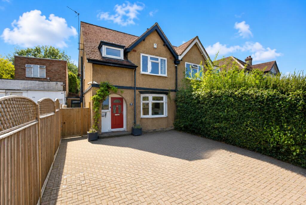 Main image of property: Tring Road, Dunstable, Bedfordshire, LU6
