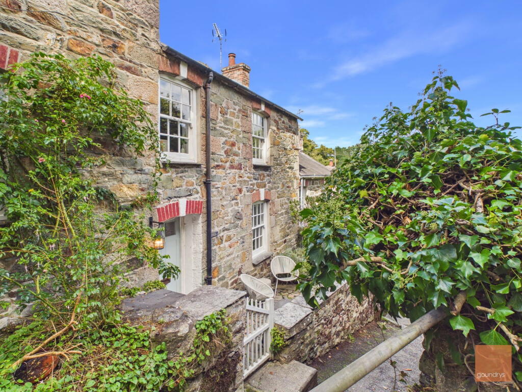 Main image of property: Iconic Stippy Stappy, St Agnes