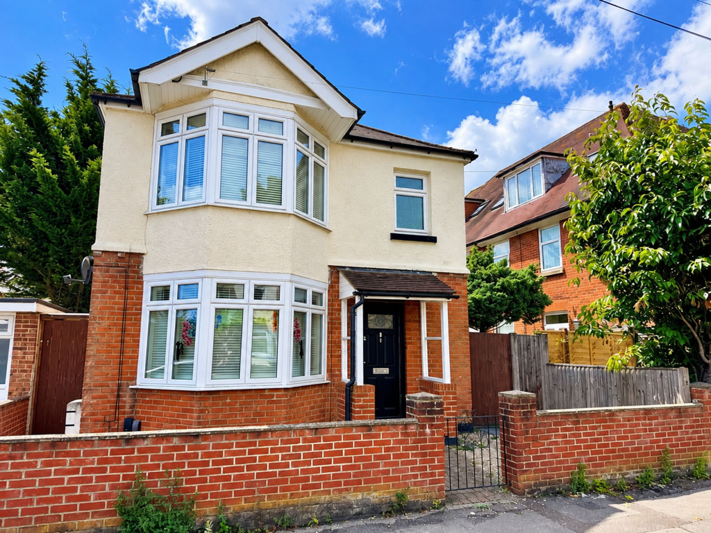 Main image of property: Vinery Gardens, Southampton, SO16